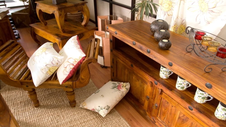 What to Look For When Buying Wood Furniture