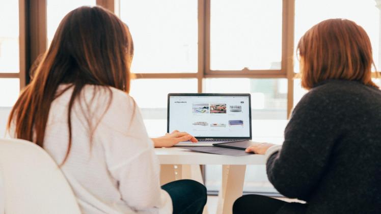 Human Resource Management: Its Significance and the Benefits of Outsourcing HR Services