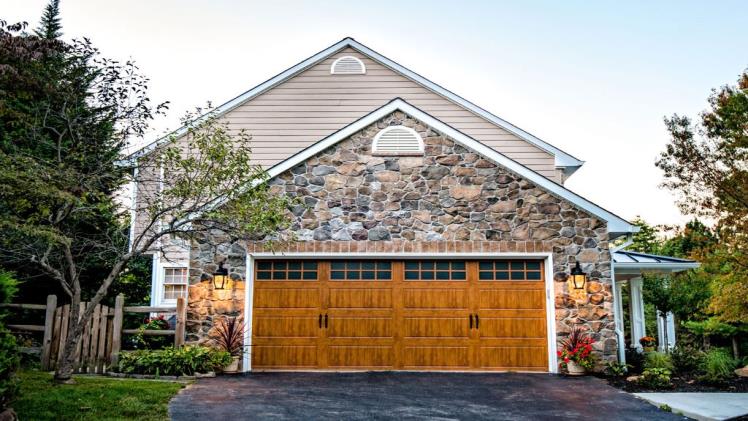 Benefits of getting a custom garage